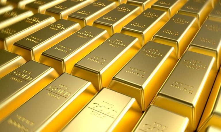 Gold Hits Record Above $3,500 as Fed Rate Cut Bets Surge
