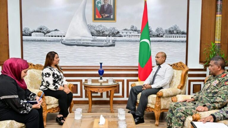 Defence Minister Hassan Rasheed meets Maldives Ambassador to the UK Jameela Ali Khalid